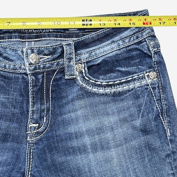 Miss Me Easy Capri Jeans 29 Denim Rhinestones Thick Stitching Raw Hem JE5641EP2 - Picture 7 of 12